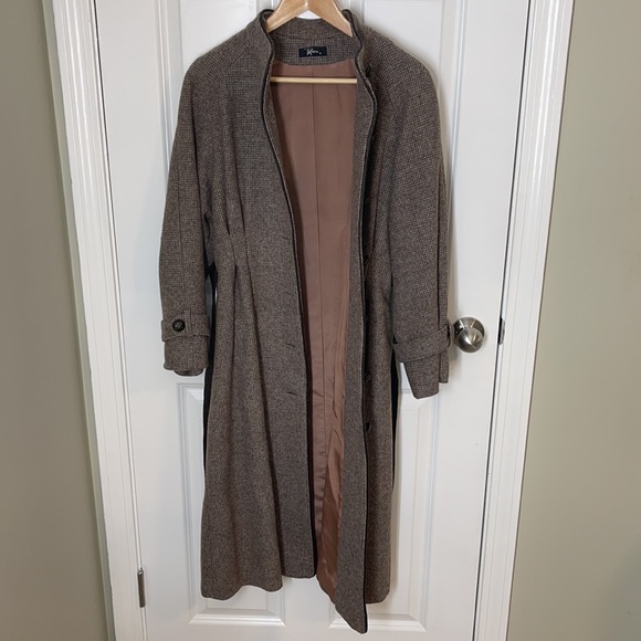 Styled By Karen Wool Coat - Picture 5 of 9